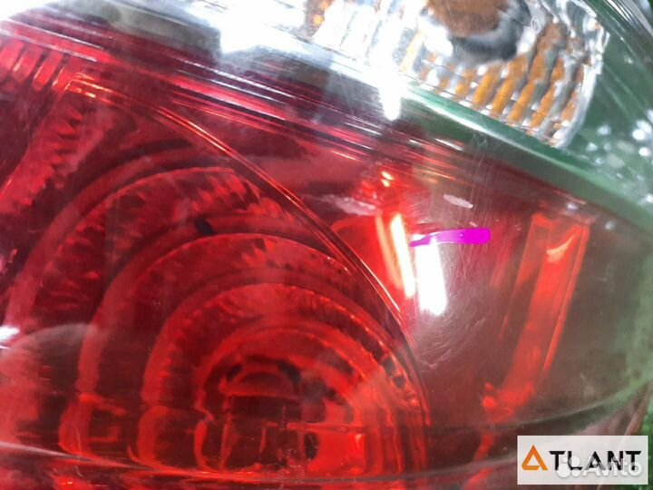 Фонарь задний правый subaru legacy