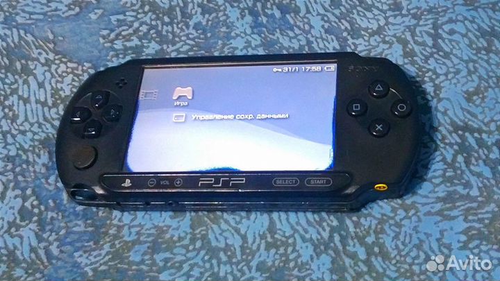 Sony PlayStation Portable E1008 Street