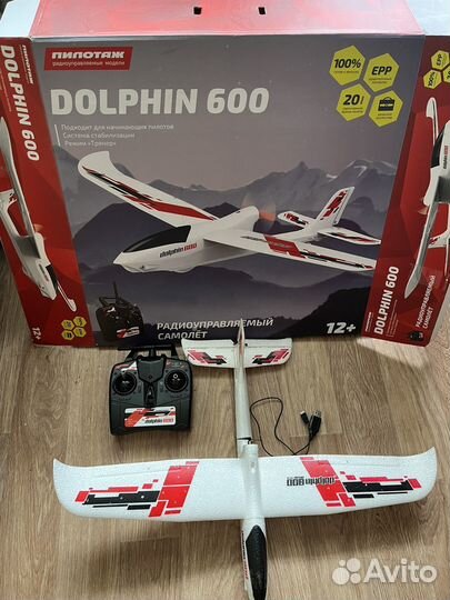 Радиоуправляемый самолет Dolphin 600