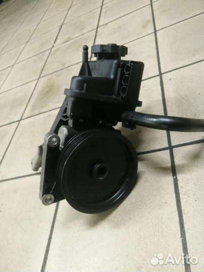 Насос гидроусилителя sprinter om651 А006466780