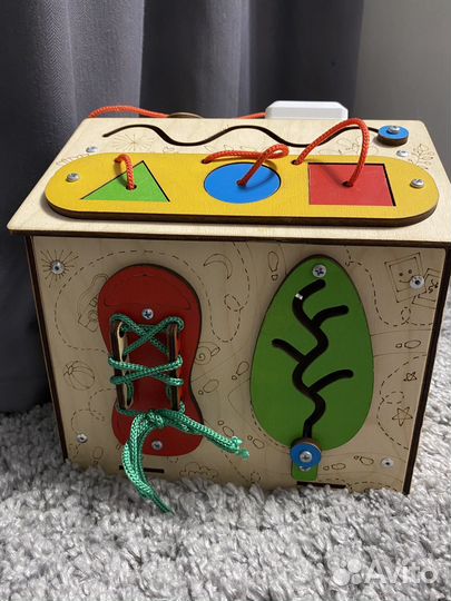 Бизиборд домик со светом