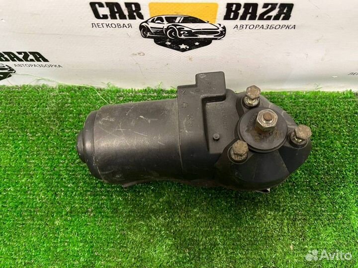 Моторчик стеклоочистителя передний