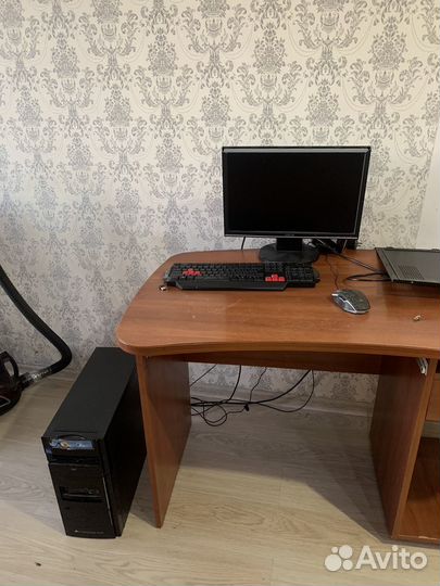 Продам копмьютер