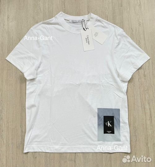 Новая футболка Calvin Klein Jeans (M) оригинал