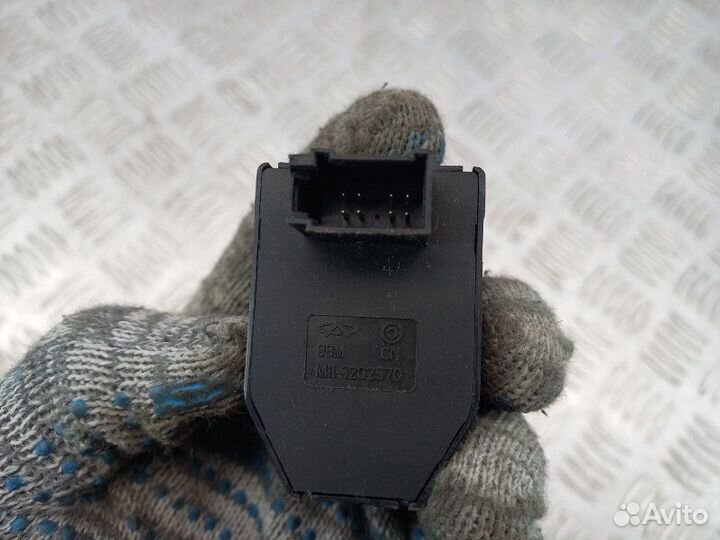 Блок управления зеркалами Chery M11 A3 1.6 SQR481F