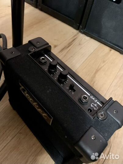 Электрогитара с комбиком (комплект)