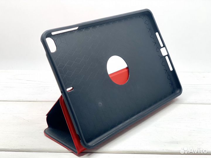 Чехлы на iPad 2в1