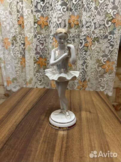 Статуэтка винтажная фарфор СССР