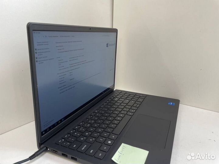 Ноутбук dell Vostro 3520