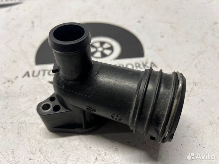 Фланец Mercedes-Benz X-Class W470 OM642 2019