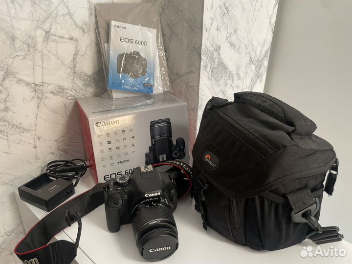 Фотоапарт Canon eos 600d
