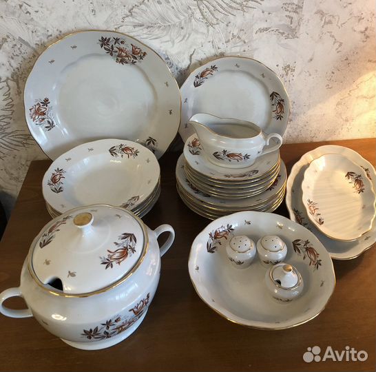 Сервиз столовый