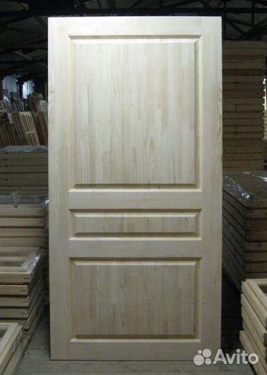 Деревянная межкомнатная дверь