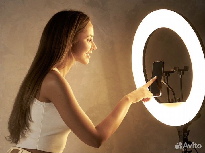 Кольцевая лампа 54 см в аренду