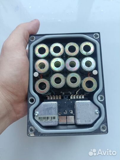 Блок ABS BMW e39 / e38 002/005 DSC / 001 ASC