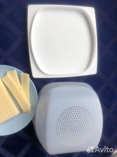 Умная сырница Tapperware