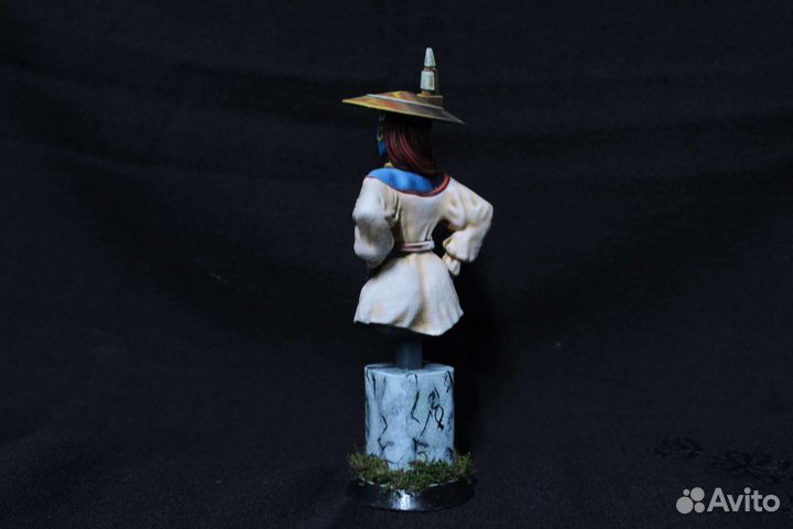 Бюст девушки-тау (warhammer 40000, tau)