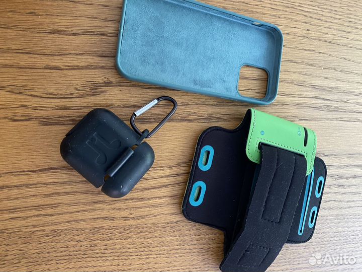 Аксессуары для iPhone