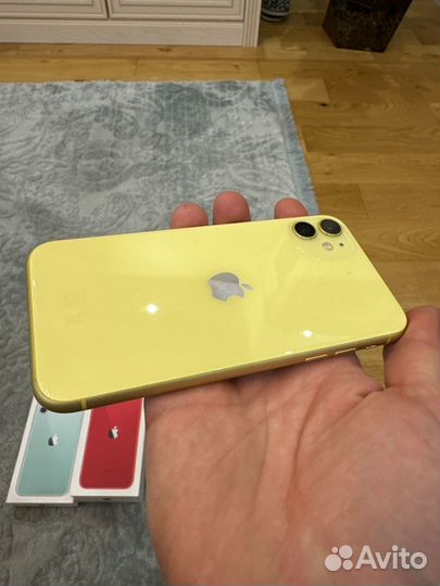 iPhone 11, 128 ГБ