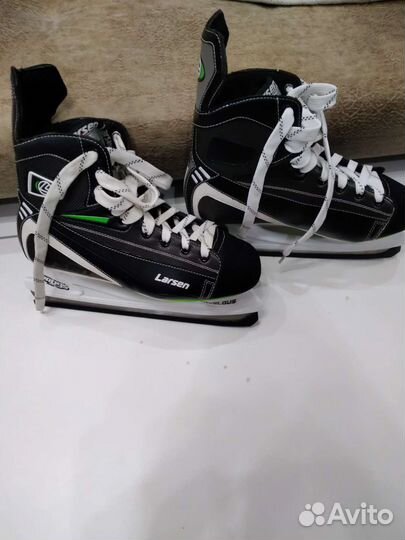 Коньки хоккейные размер 45
