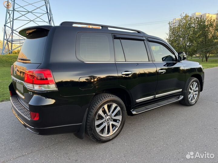 Toyota Land Cruiser, 2018