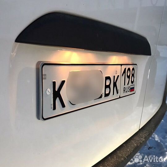 Рамка-невидимка (крепление номера)