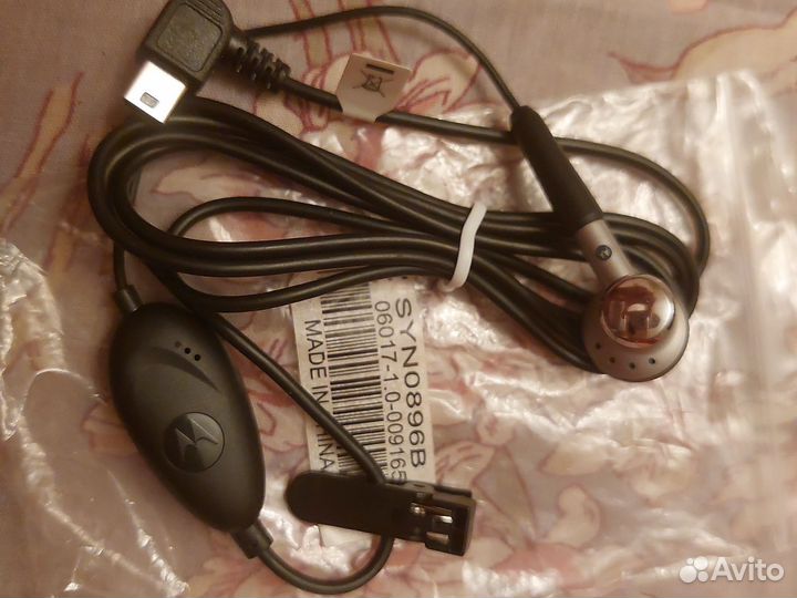 Наушник motorola