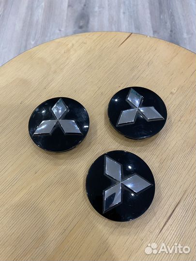 Заглушки на литые диски mitsubishi оригинал