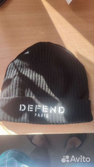 Мужская шапка Defend Paris