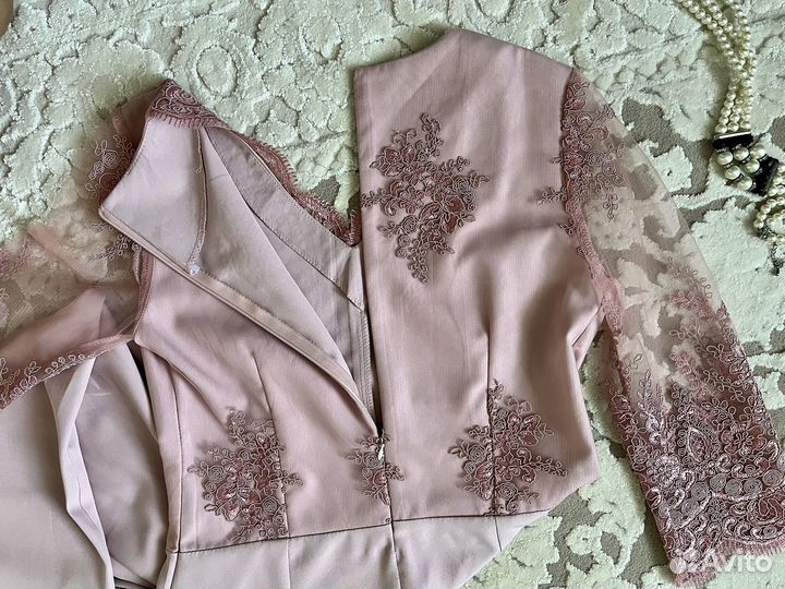 Комбинезон женский нарядный