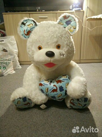 Плюшевый медведь новый белый высотой 70 см