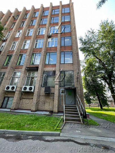 Производственное помещение 673 м²