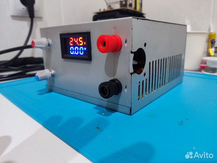 Лабораторный блок питания