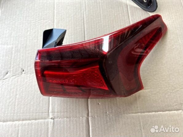Фонарь задний Hyundai Santa Fe 4