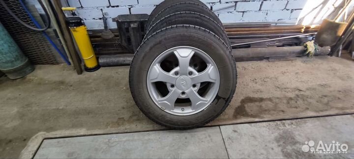 Оригинальные литые диски R16 на Ниву