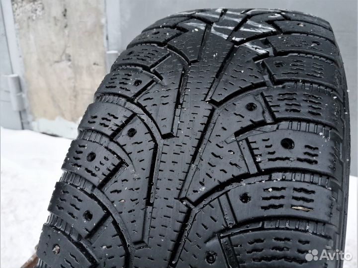 Nokian Tyres Hakkapeliitta 5 SUV 225/55 R18 102T
