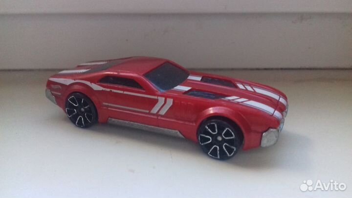 Машинка Hot wheels CCM Country