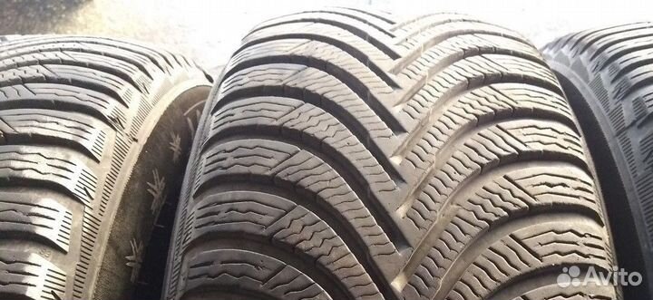 Michelin Alpin 5 215/60 R16
