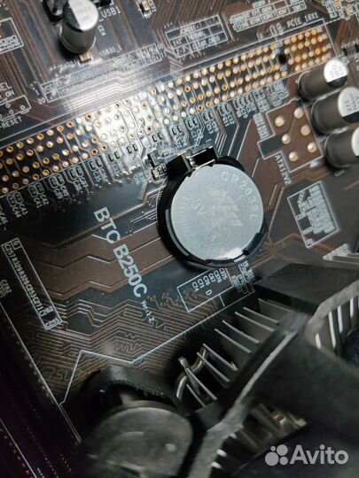 BTC B250C на 12 карт+ процессор+ озу+ кулер