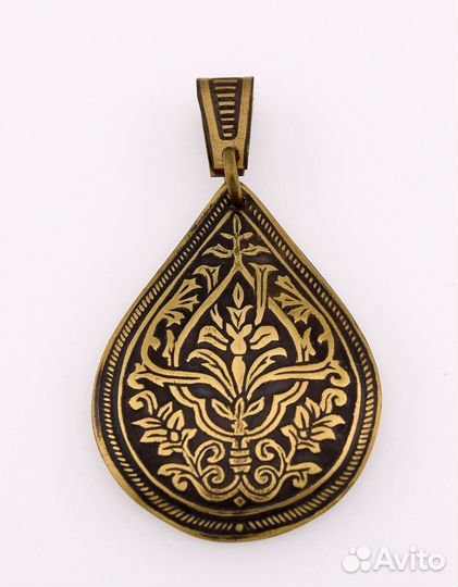 Подвески в старинном стиле