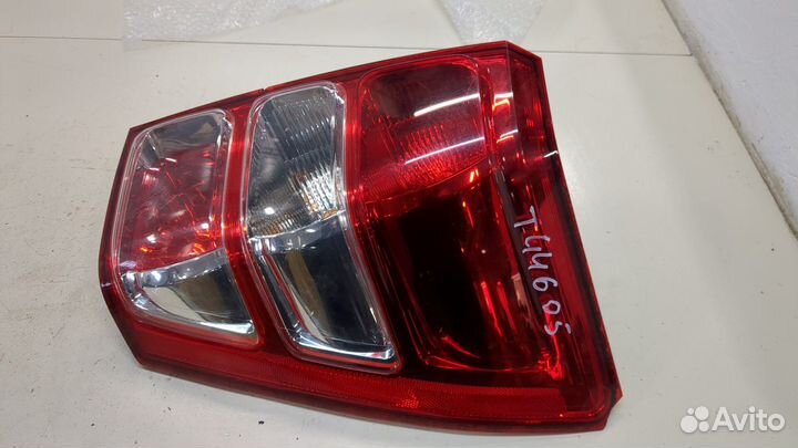 Фонарь (задний) правый Suzuki Grand Vitara