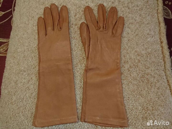 Перчатки