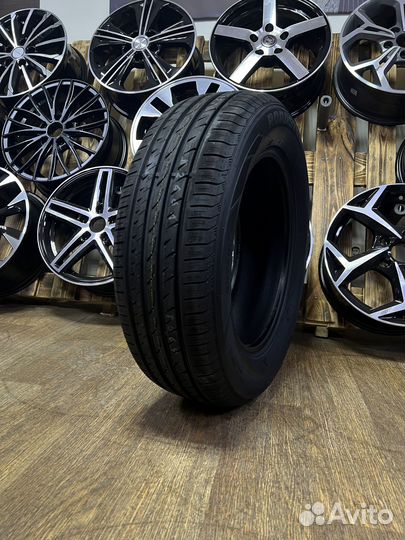 Roadstone Eurovis Sport 04 215/35 R18 84Y