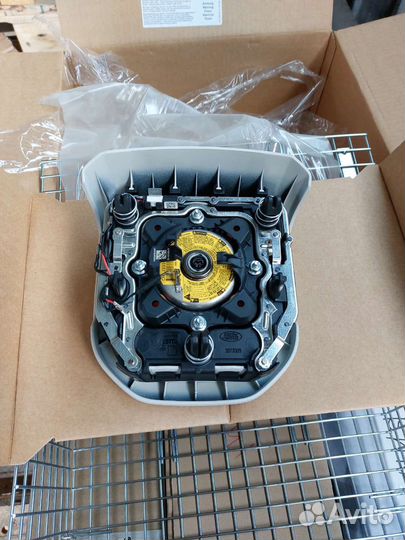 Подушка безопасности Land Rover Discovery 5 новая