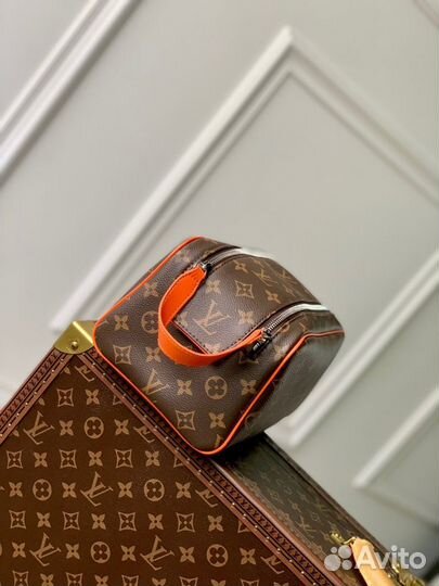 Косметичка Louis vuitton