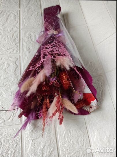 Букет цветов сухоцветов Сердце