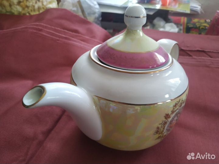 Столово-чайно-кофейный сервиз