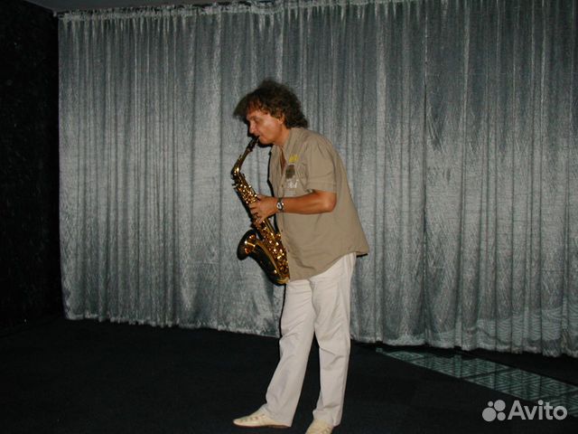 Саксофон на праздник