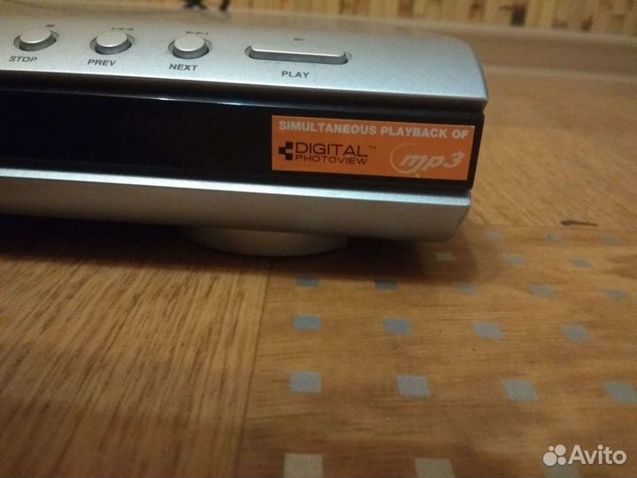 DVD плеер Tomson