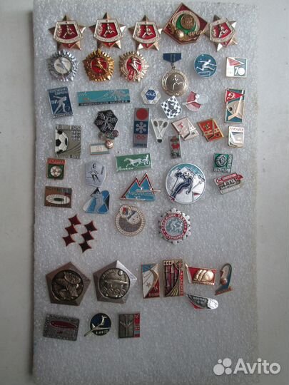 Значки разные.Спорт.Ленин.Образование